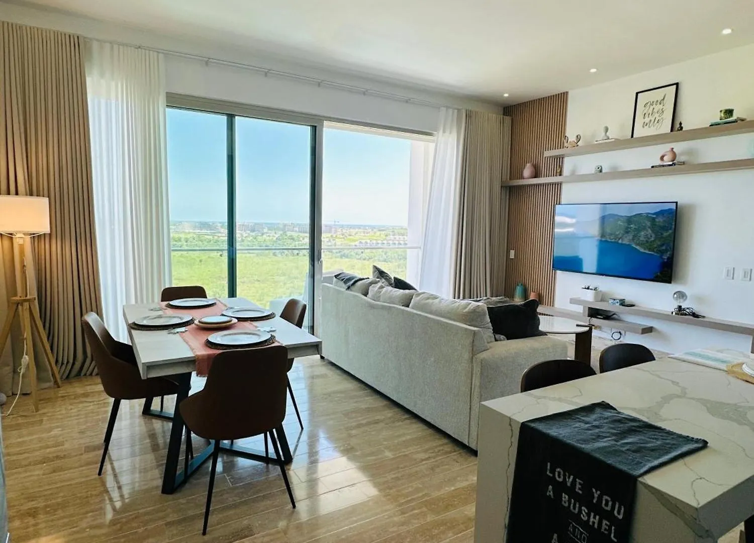 Apartment Confort & Luxury In Punta Cana At 7 Mares Cap Cana With Pools, Jacuzzi And Free Beach Access